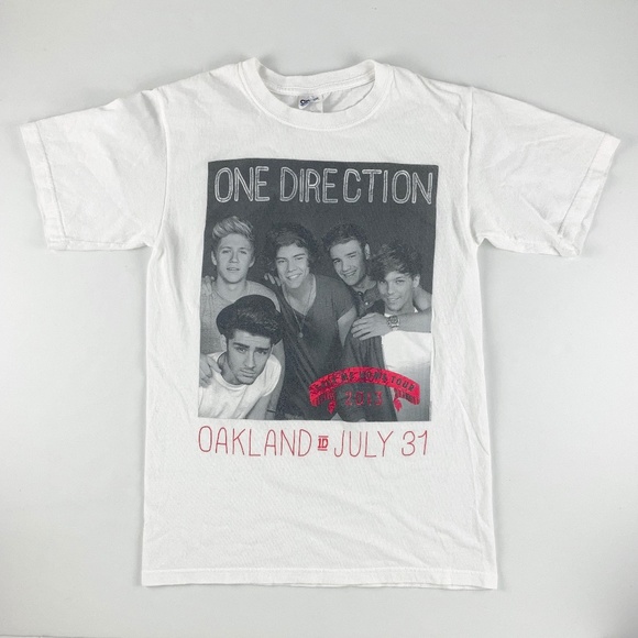 1D One Direction Oakland Concert Tour Shirt Small - Picture 1 of 2